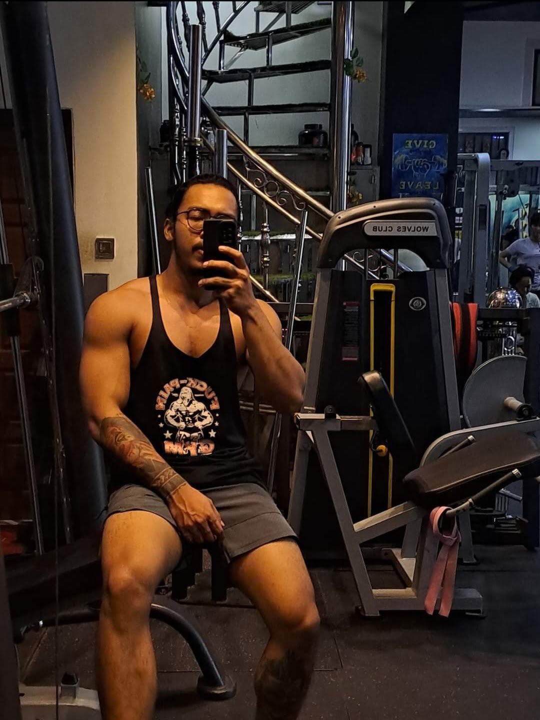 Screenshot_20230317_215953_Facebook